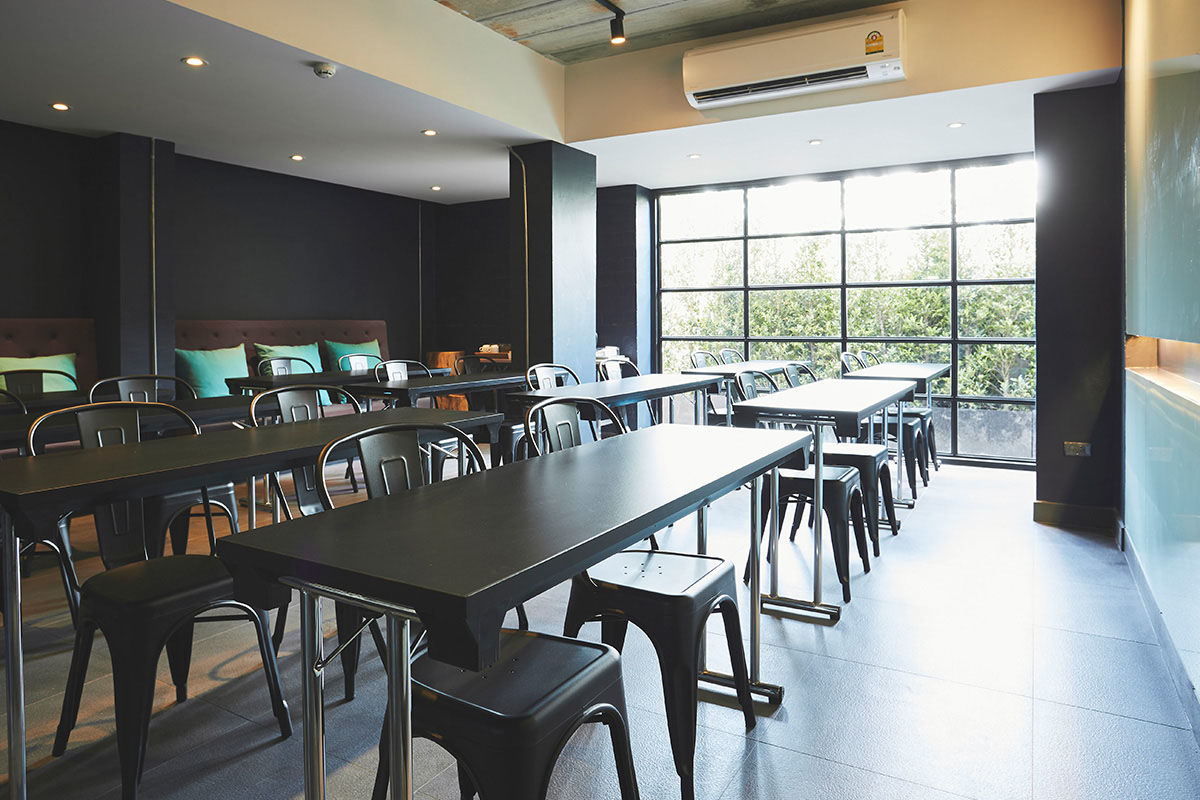 Theorie Hotel Sukhumvit By Slh - Sha Extra Plus Samut Prakan Perniagaan gambar